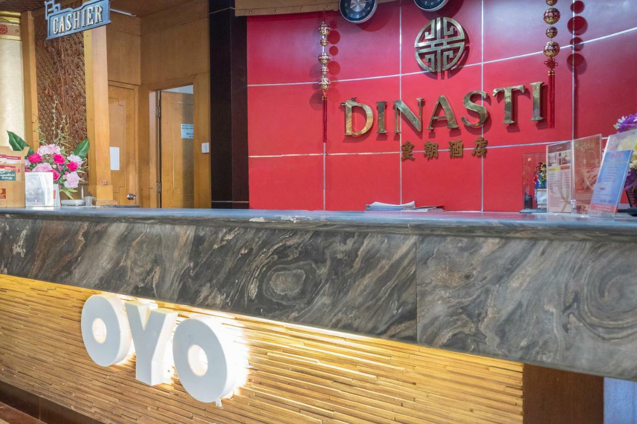 Hotel Oyo 821 Dinasti 2*